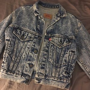 Levi distressed cropped jacket